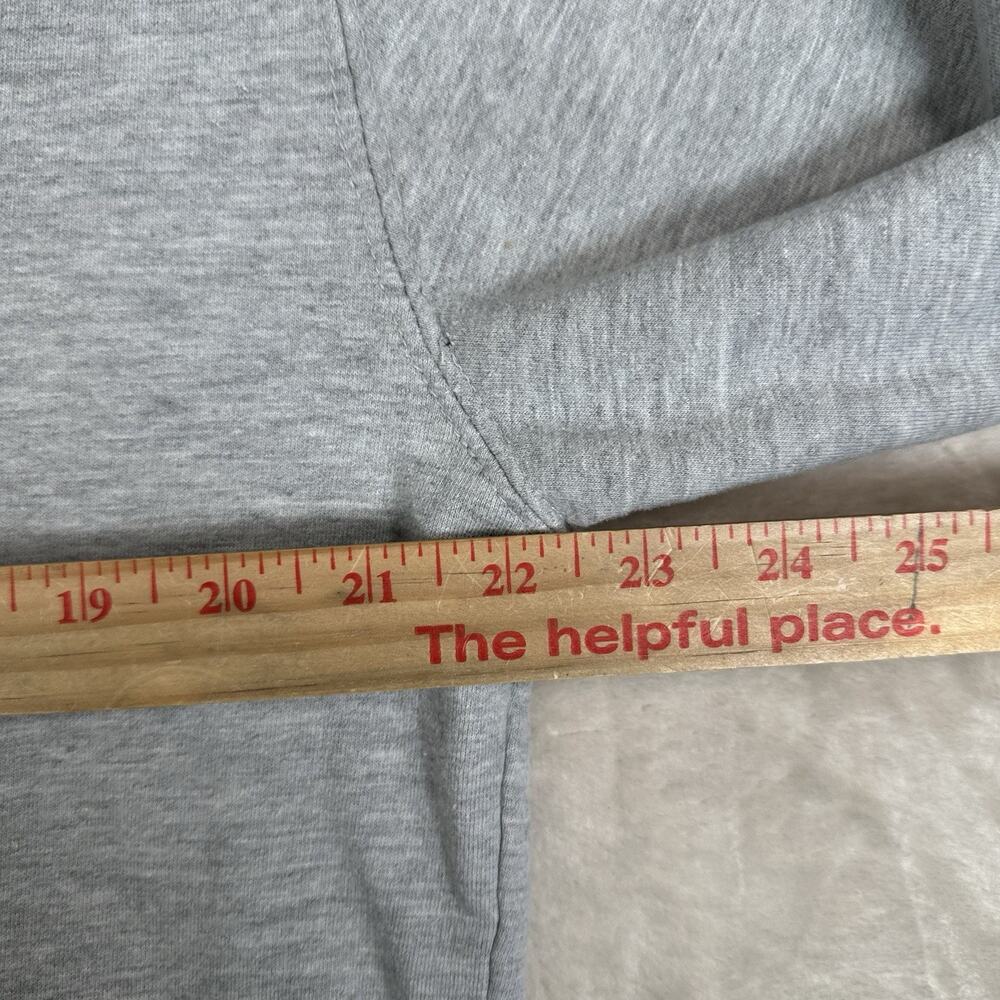 Official Taylor Swift The Eras Tour Dates 2023 Sweatshirt Women's Size XL Gray - Picture 3 of 8